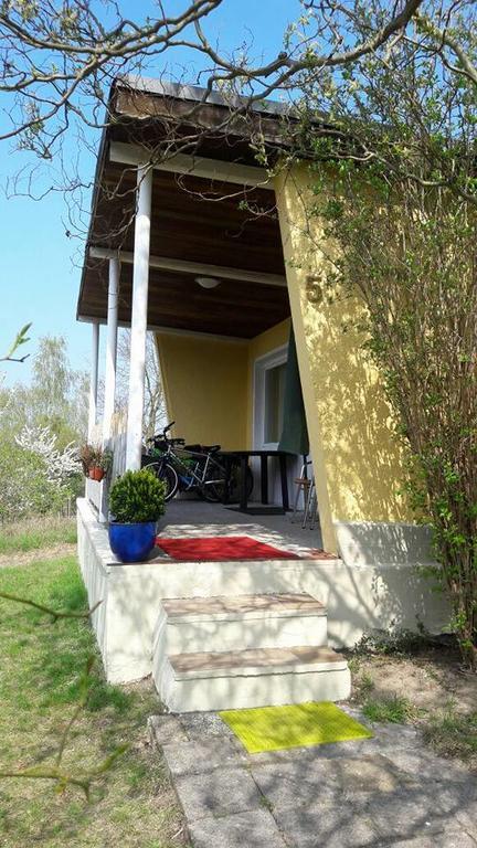 Bungalows Zur Alten Faehre Werder  Exterior photo